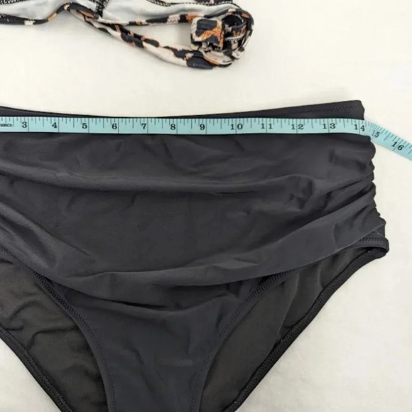 Summer bikini-high waisted black bottoms, animal print halter top L//XL O10 - Picture 14 of 14